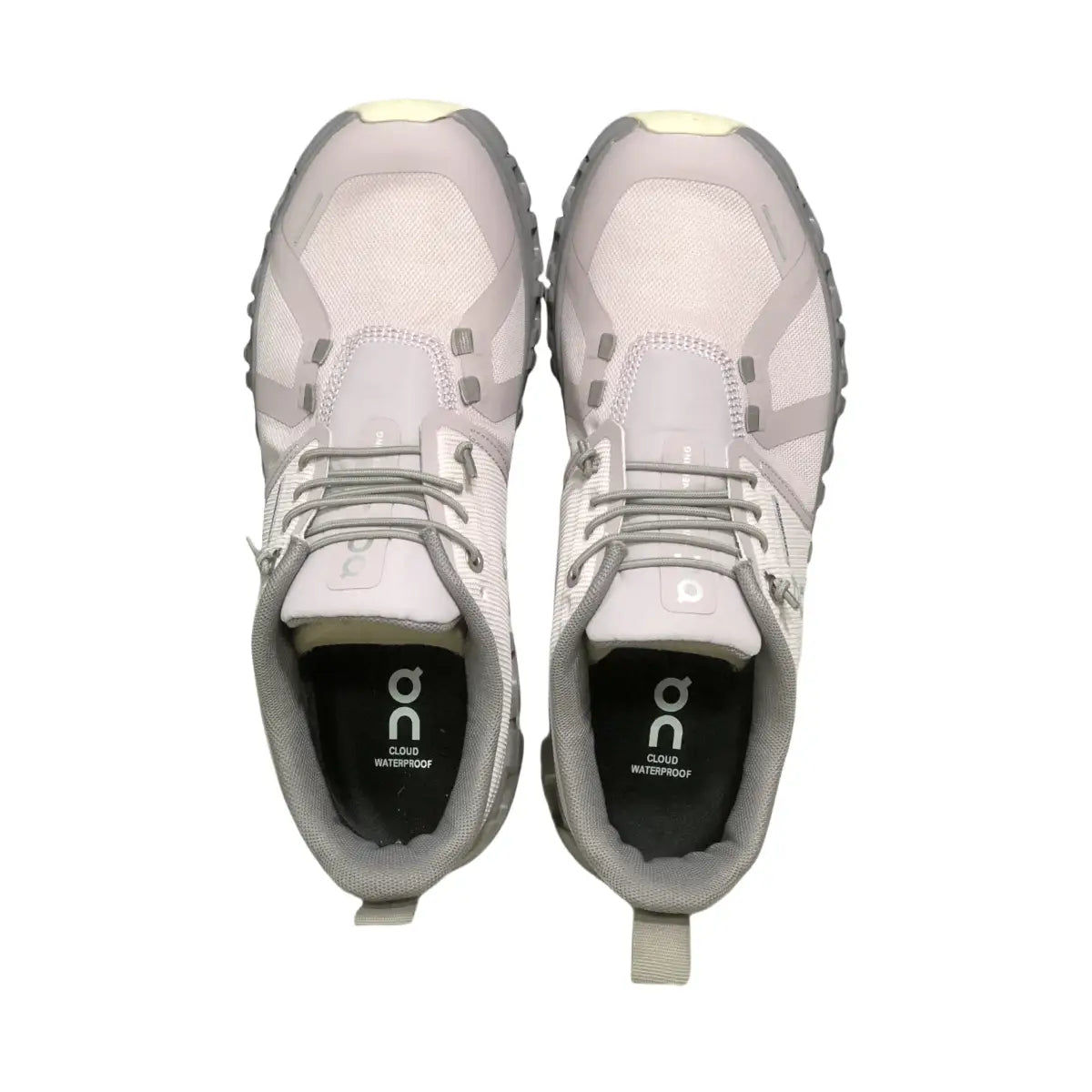 En Cloudrunner 2 para mujer en blanco y negro