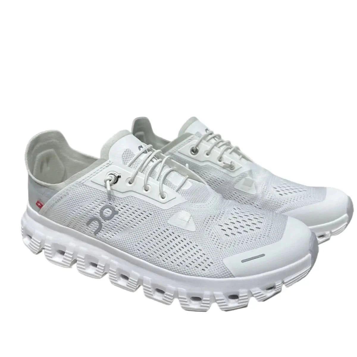 En Cloudrunner 2 para mujer en blanco y negro
