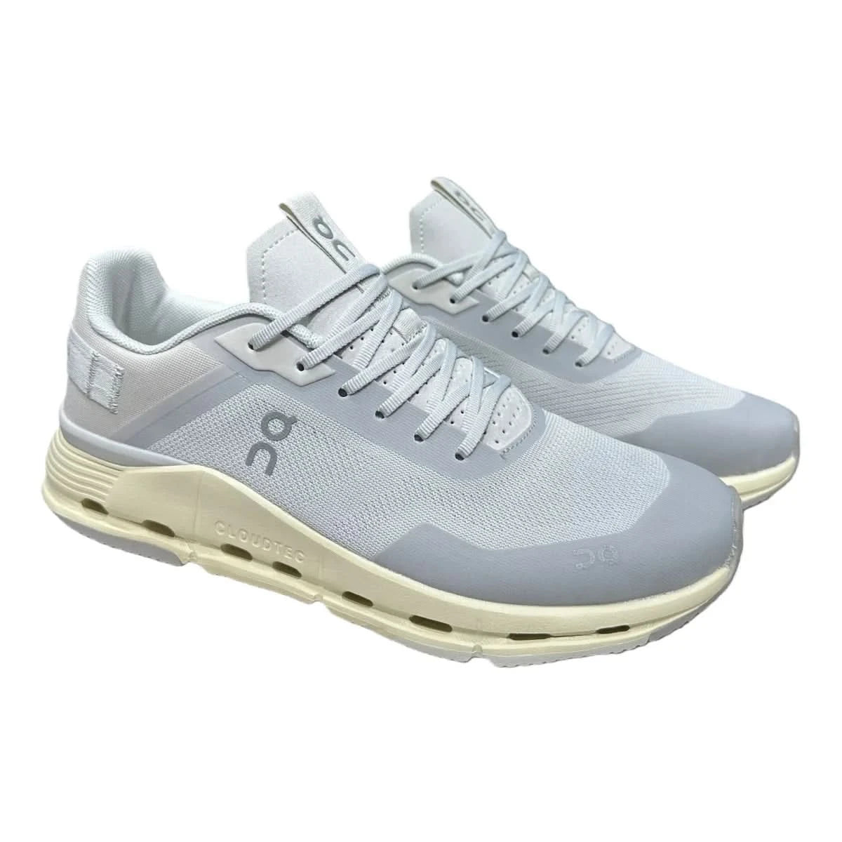 On Cloudnova Form 2 Women's Light Gray / Ivory