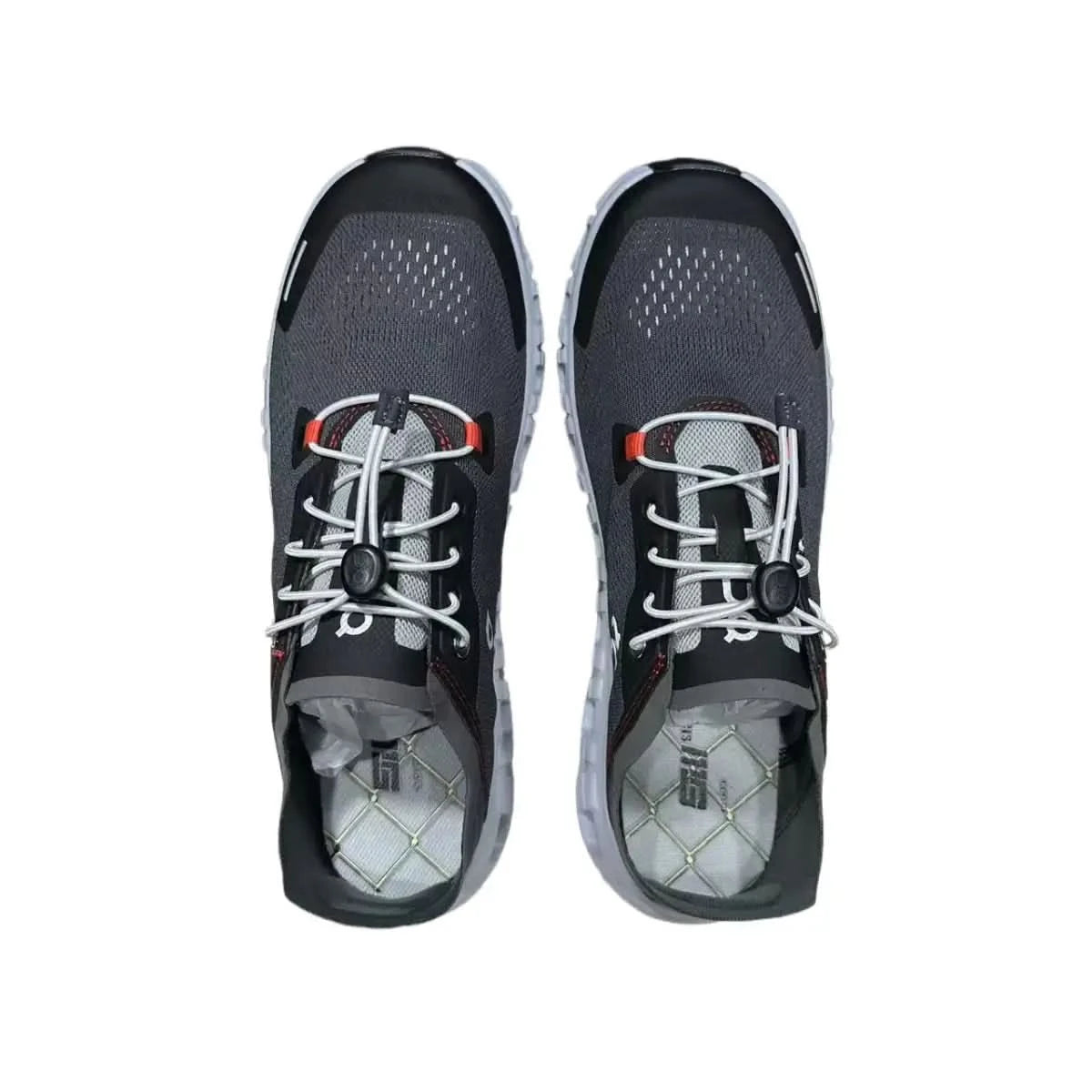 En Cloudrunner 2 para mujer en blanco y negro