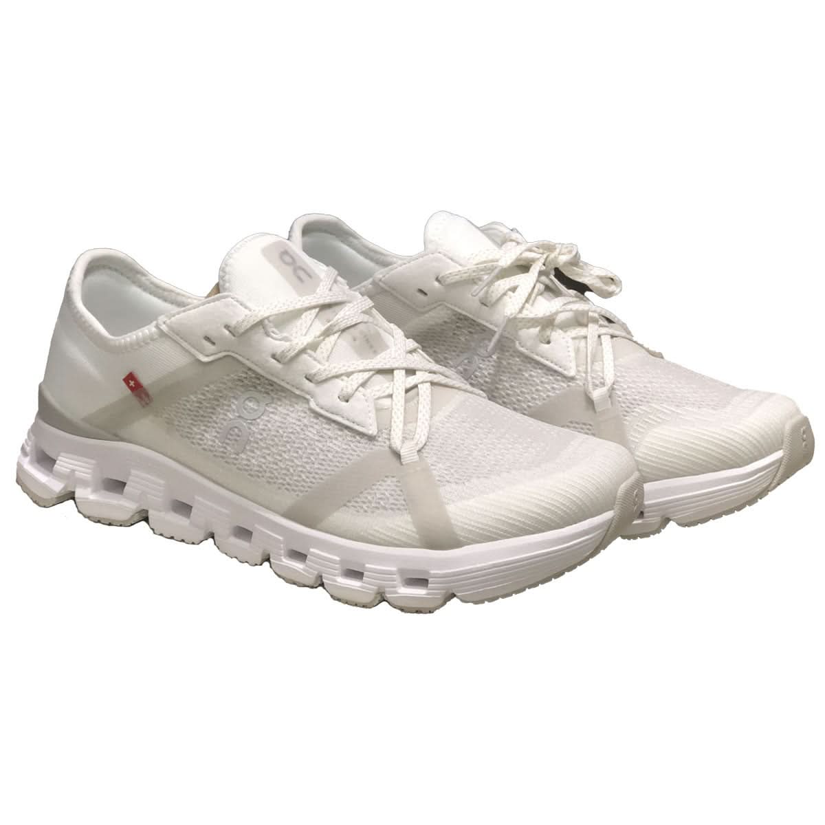 En Cloudrunner 2 para mujer en blanco y negro