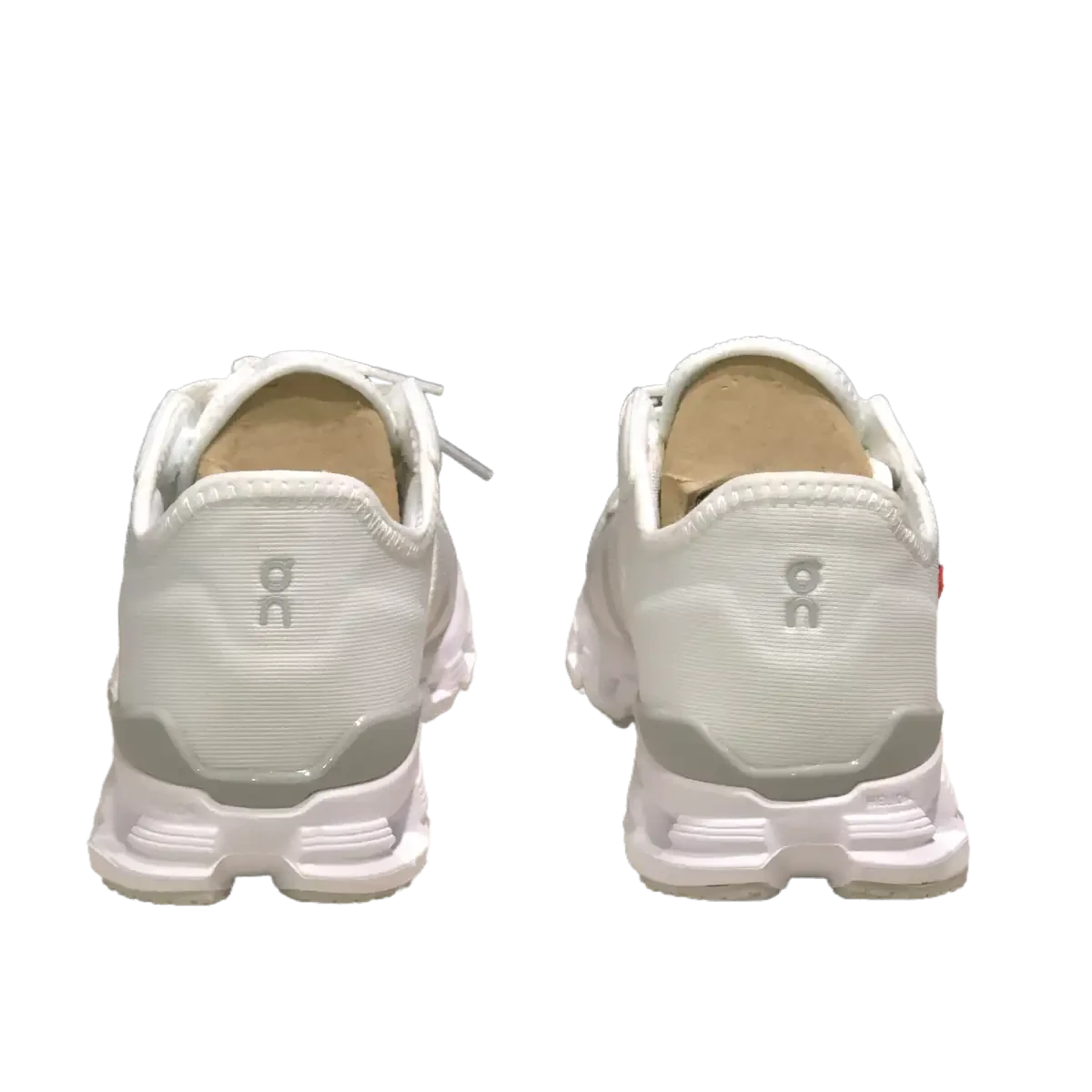 En Cloudrunner 2 para mujer en blanco y negro