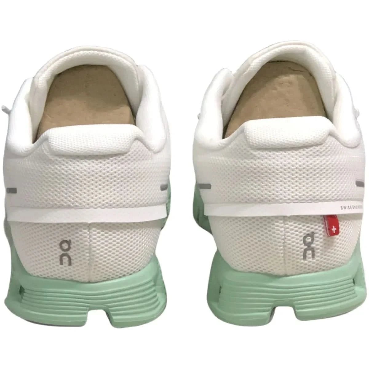 On Cloud 5 Women's Undyed White Stream Green - Onsrunners