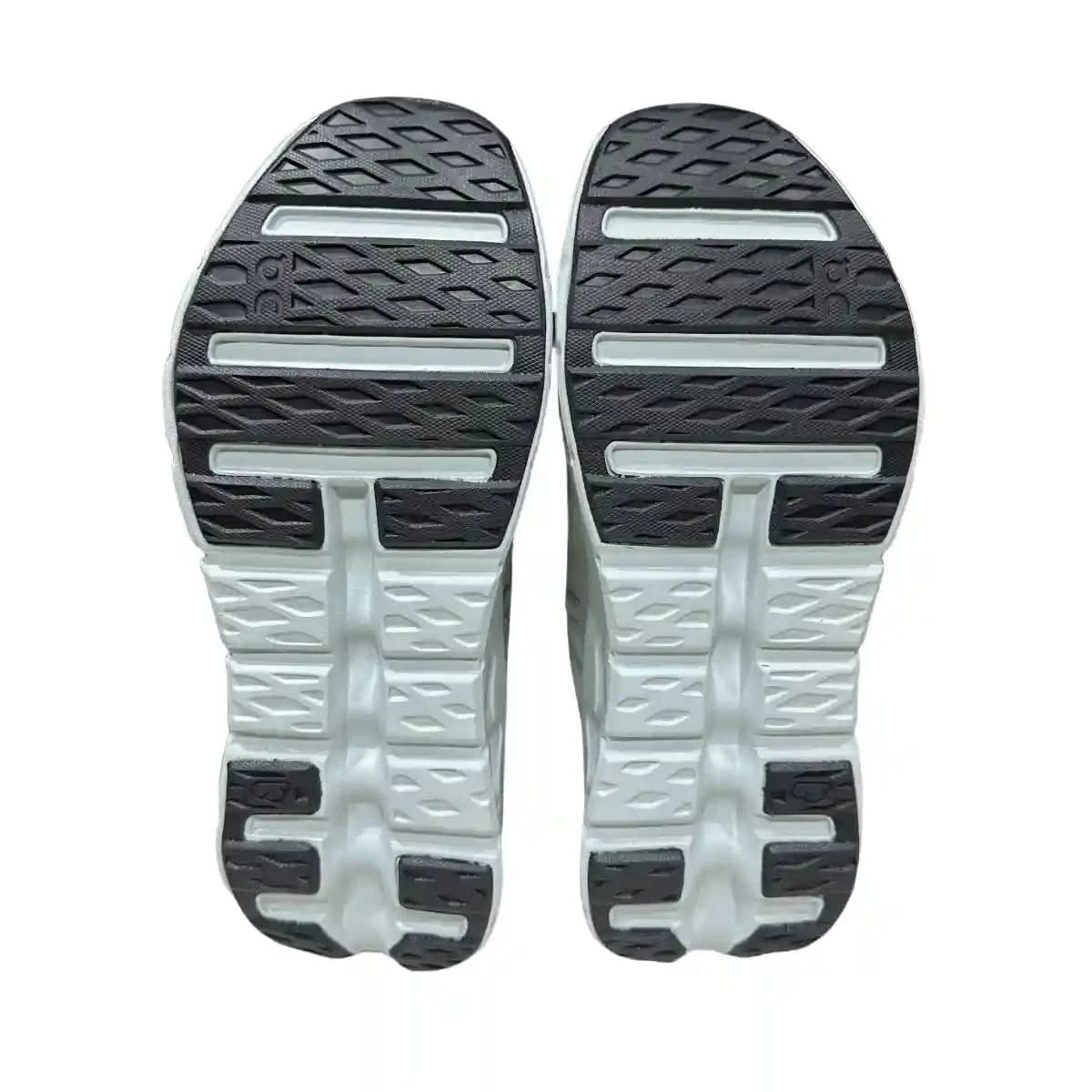 On Cloudtilt Men's Stone Green/Ivory White - Onsrunners