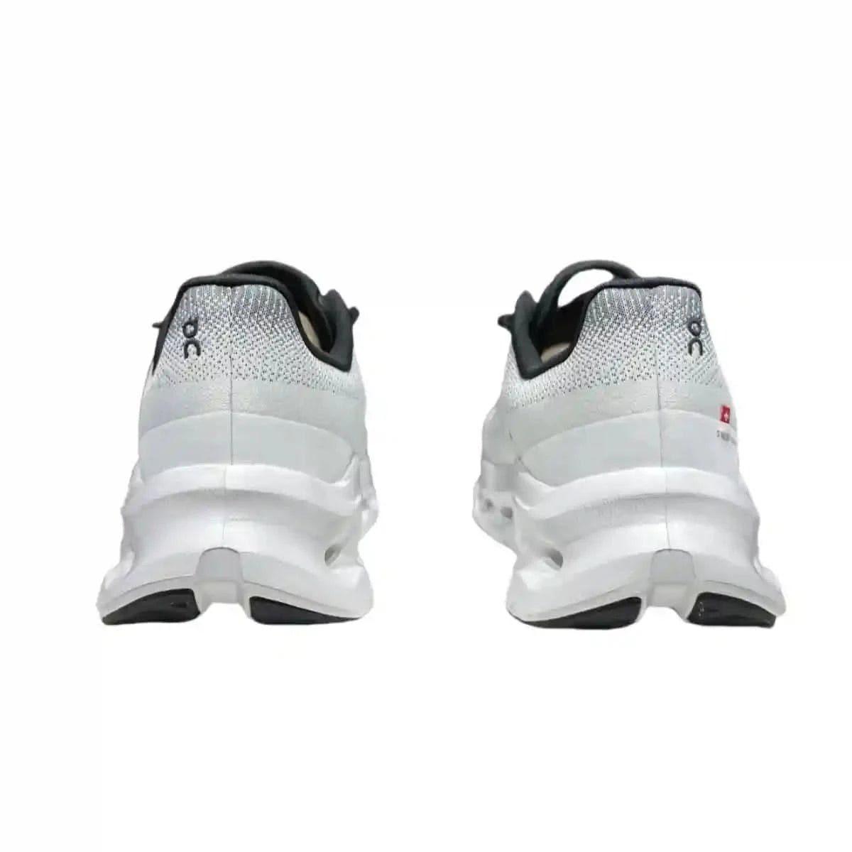 On Cloudtilt Women's Black/Ivory White - Onsrunners
