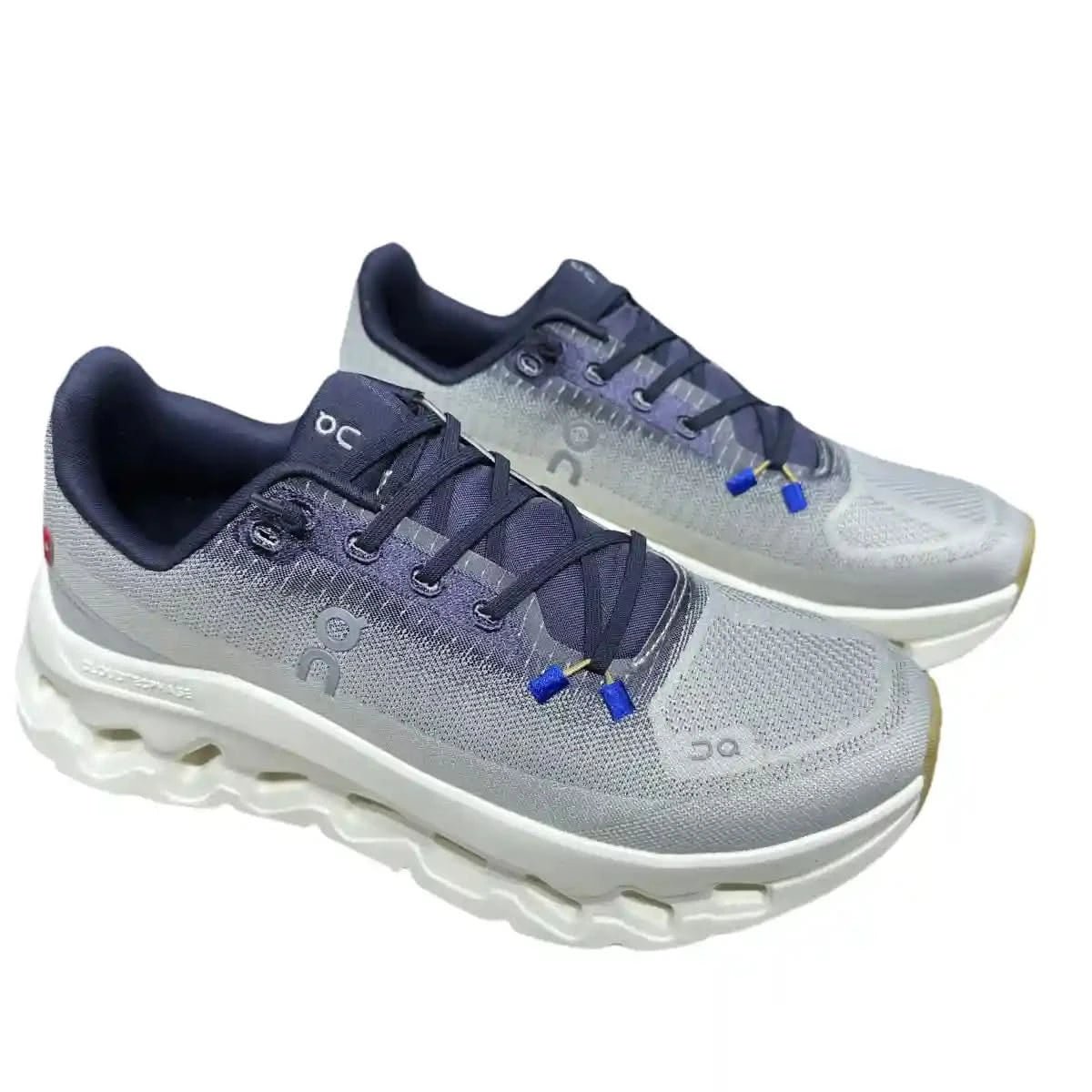 On Cloudtilt Women's Midnight Black/Ivory White - Onsrunners