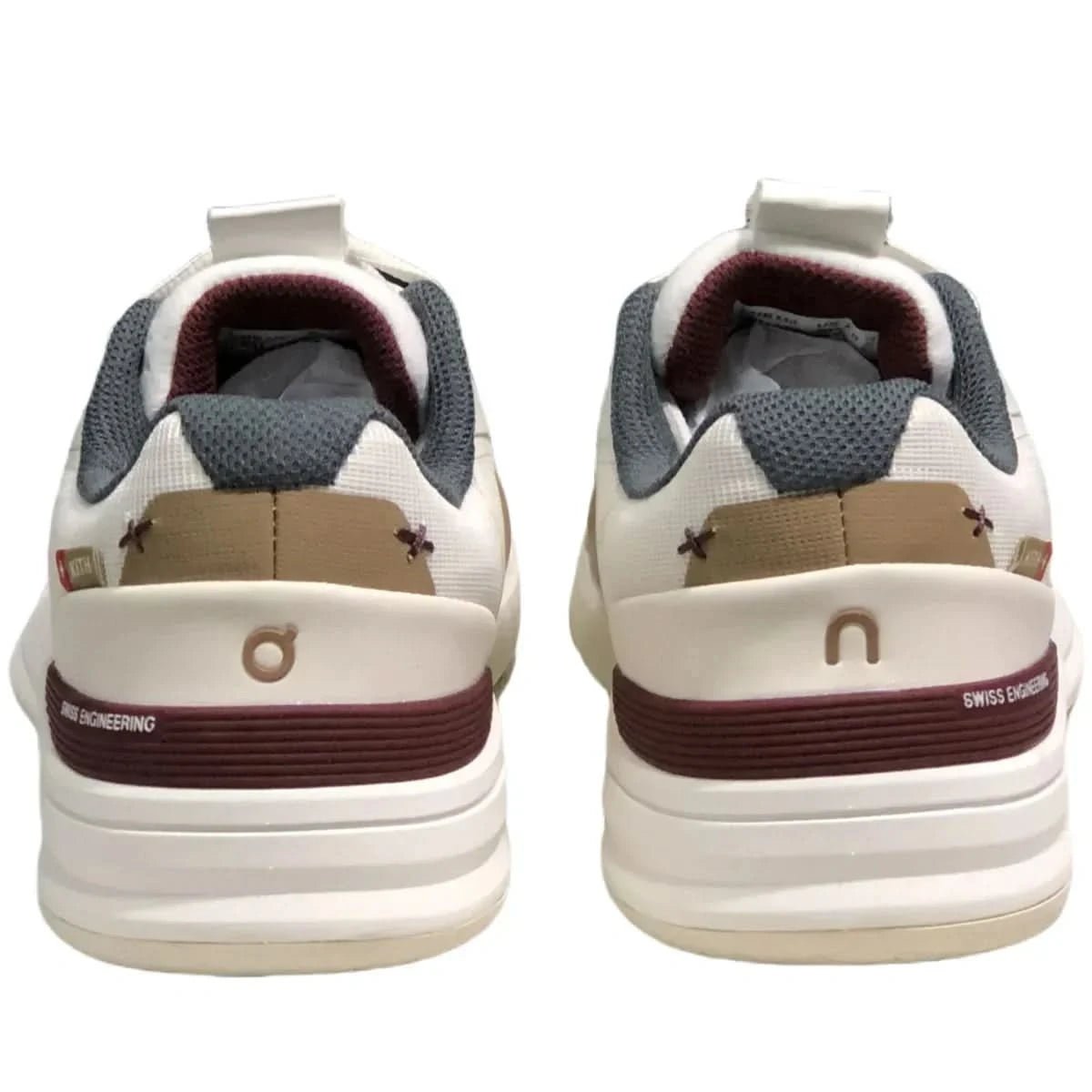 On The Roger Pro Men's Beige/Burgundy - Onsrunners