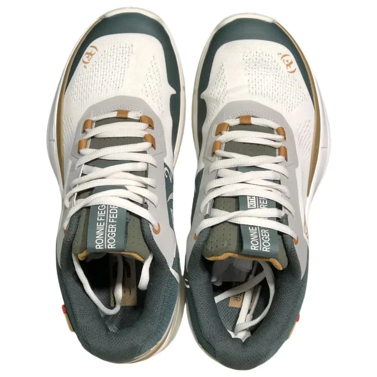 On The Roger Pro Women's Beige/Green - Onsrunners