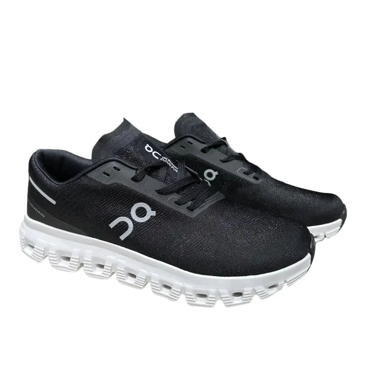 On Cloud 6 Push men's black and white