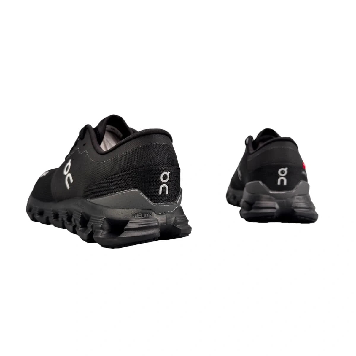 On Cloud X4   Men's Black