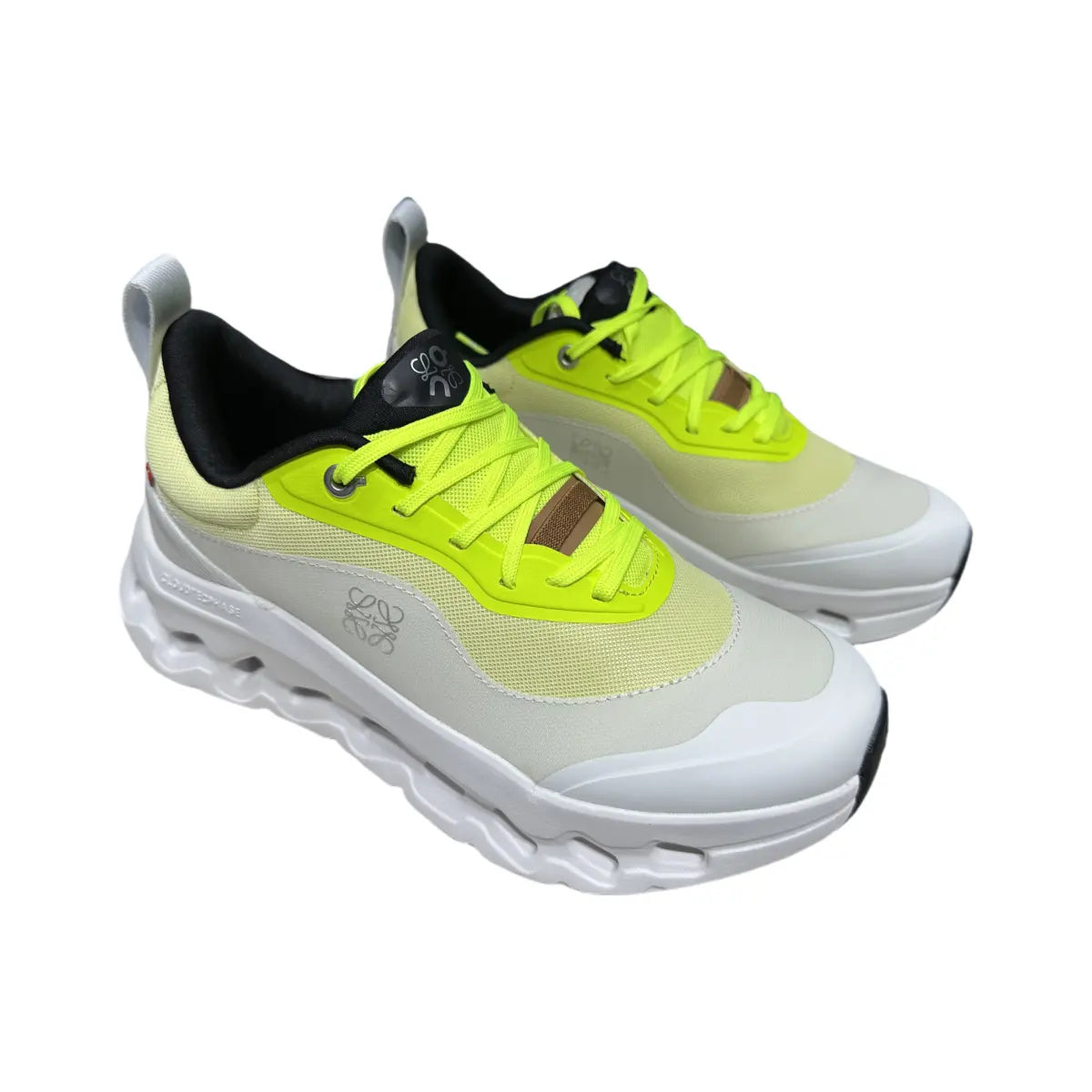 En Cloudtilt LOEWE 2 Mujer Amarillo/Blanco