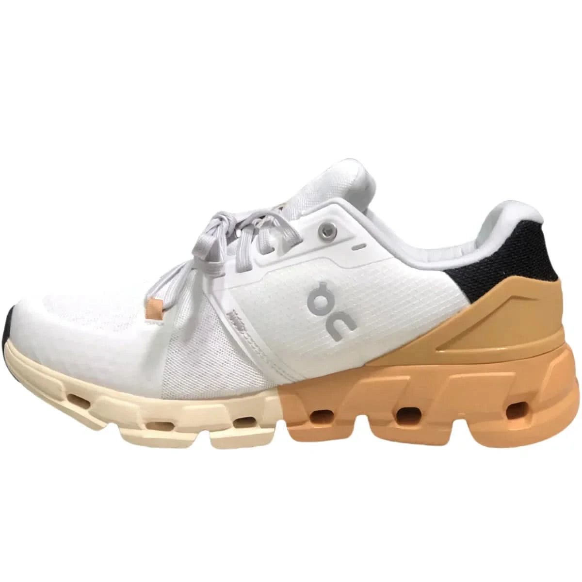 On Cloudflyer 4 Women's White/Copper - Onsrunners