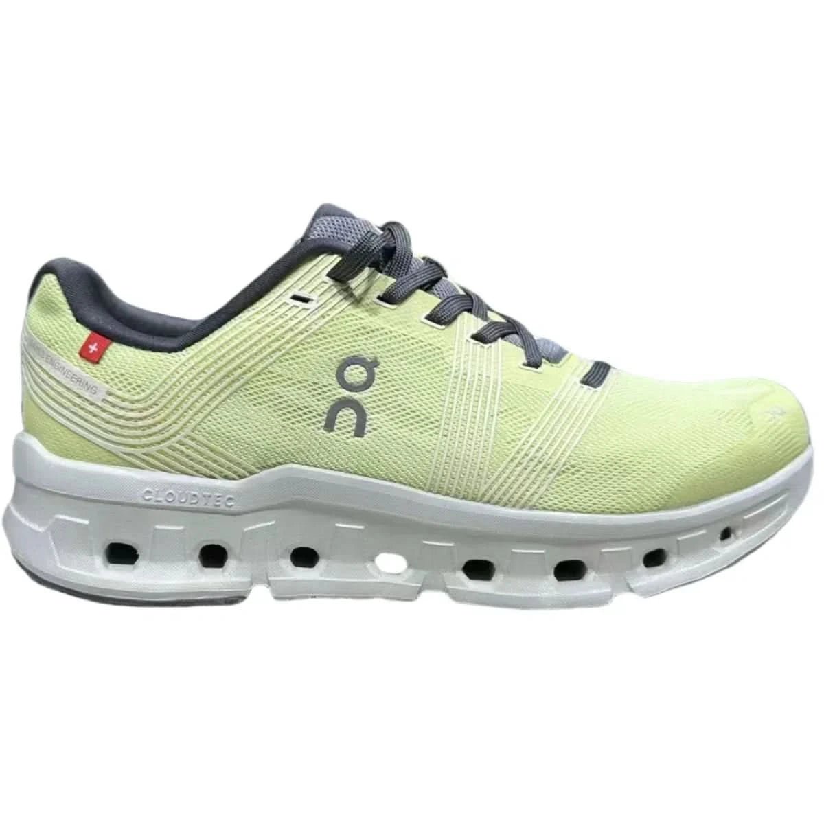 On Cloudgo Men's Grass yellow yarn - Onsrunners