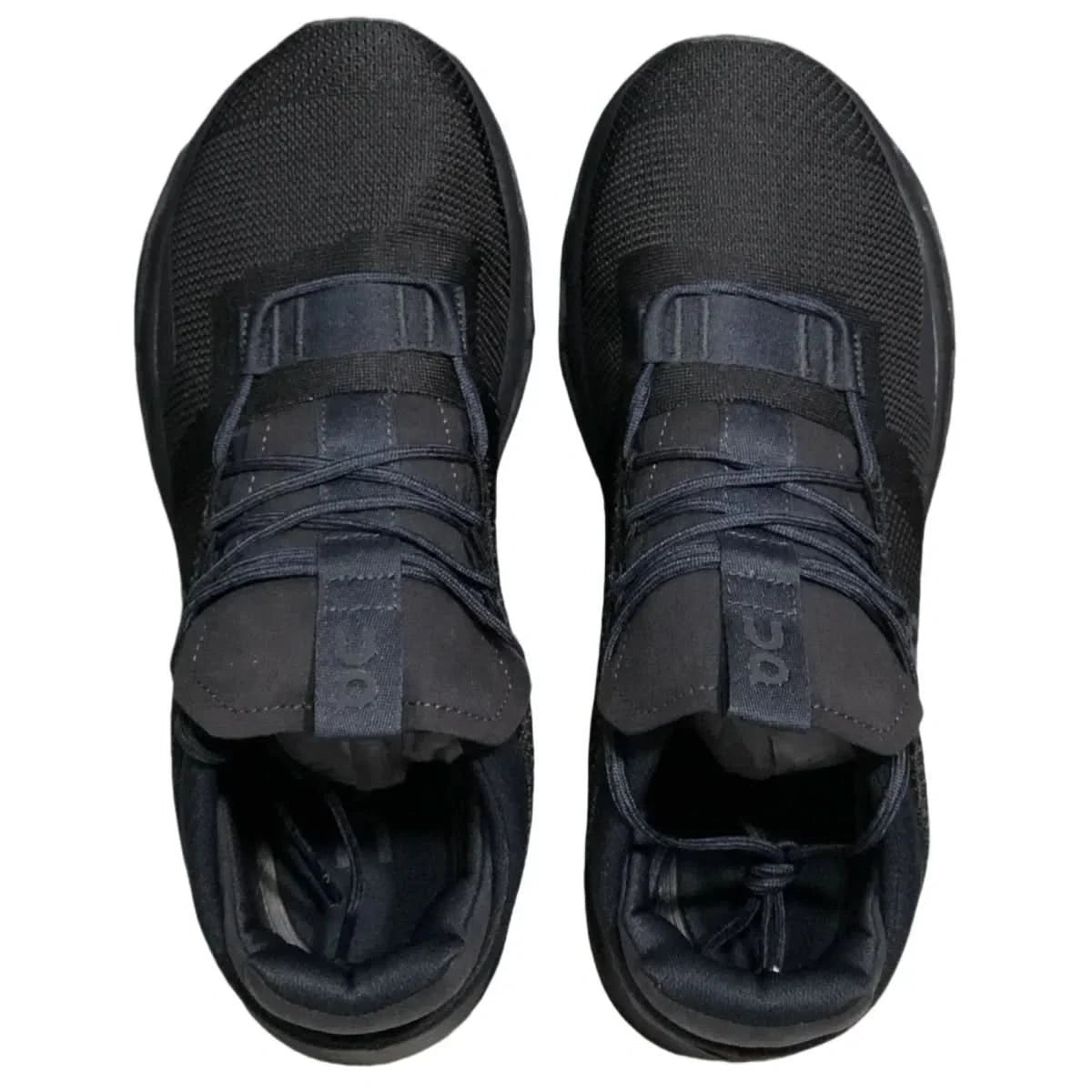 On Cloudnova Women's Black - Onsrunners