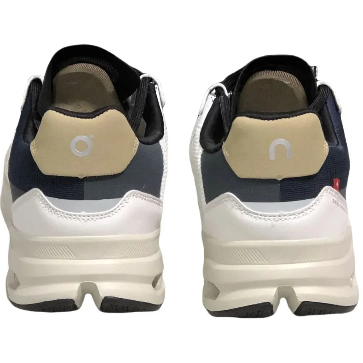 On Cloudrift Women's Lvory White/Midnight Black - Onsrunners