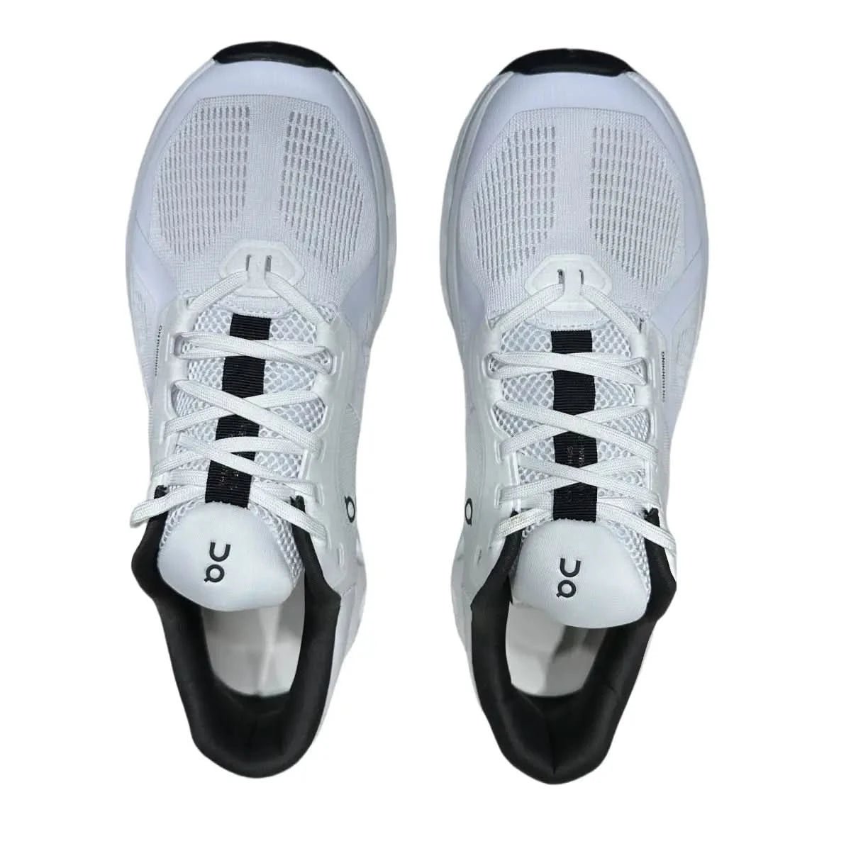 On Cloudrunner 2 Women's White/Black - Onsrunners