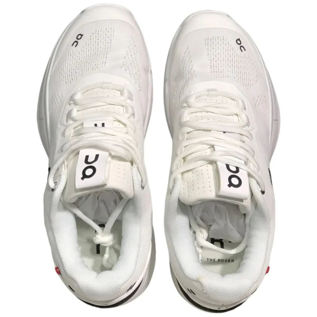 On The Roger Pro Women's White/Black - Onsrunners